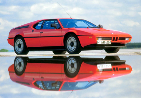 BMW M1 проектировал известный итальянский дизайнер Джорджио Джуджаро (Giorgio Guigiaro).